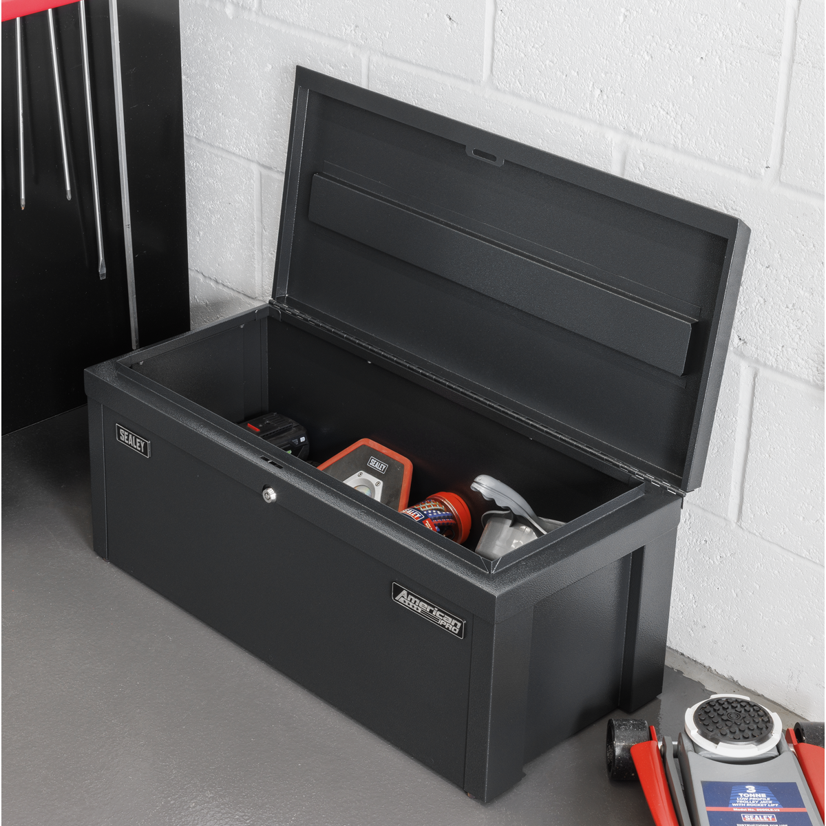 American Pro SB765 American PRO® Steel Storage Chest 765 x 350 x 320mm