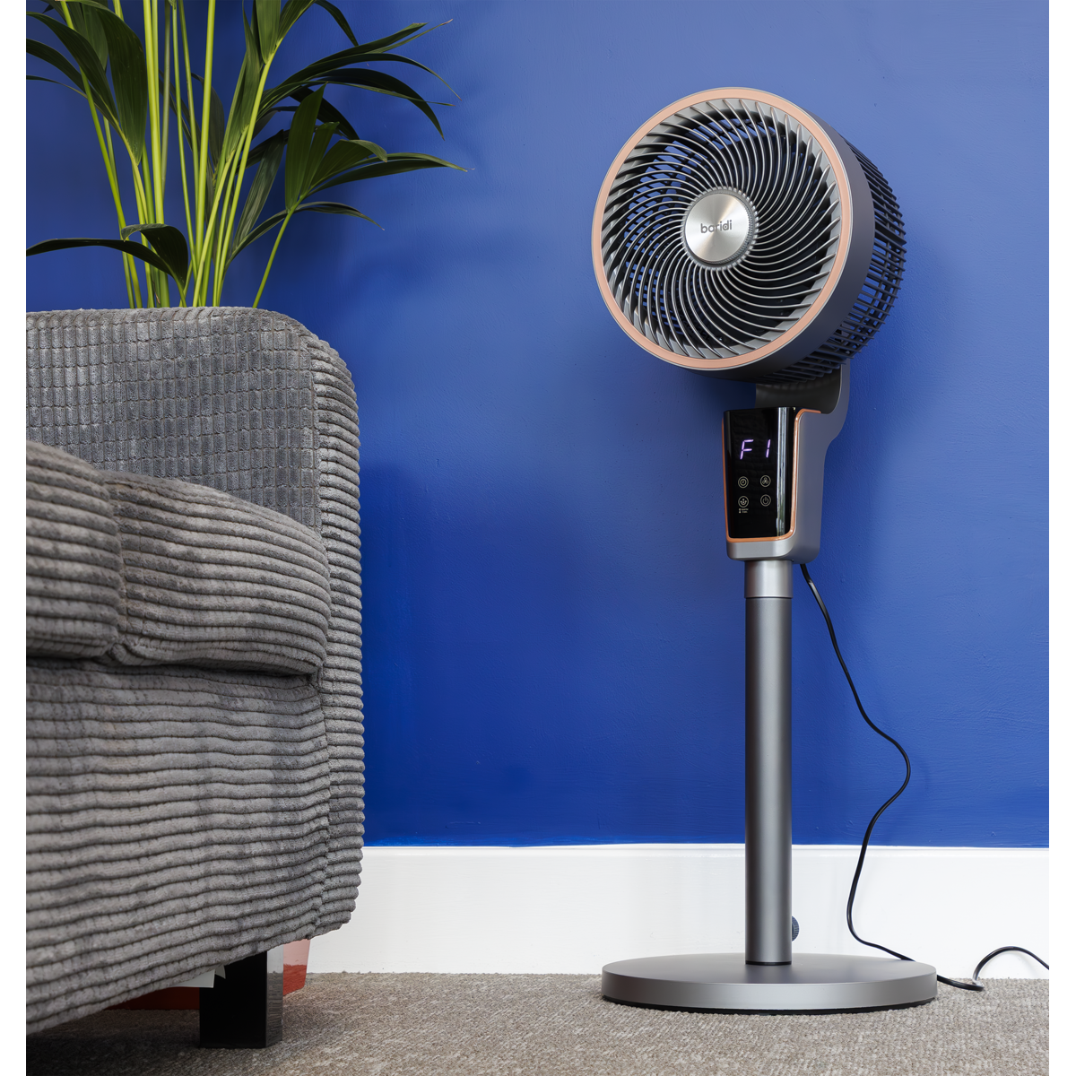 Baridi DH141 Baridi 12" Pedestal Fan with Remote Control & 12hr Timer 230V - Grey