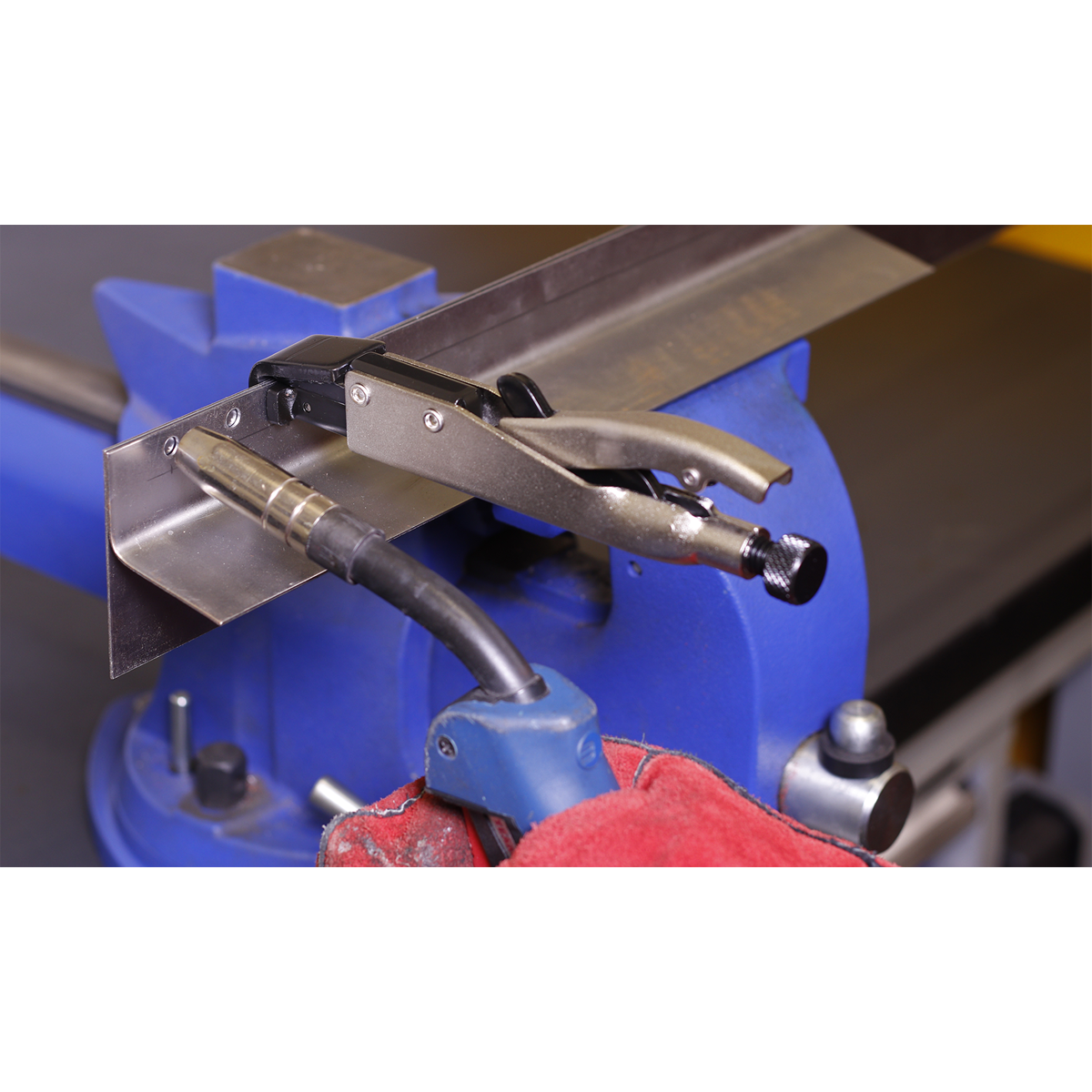 Premier AK6832 Premier L-Tip Axial Locking Grip 195mm