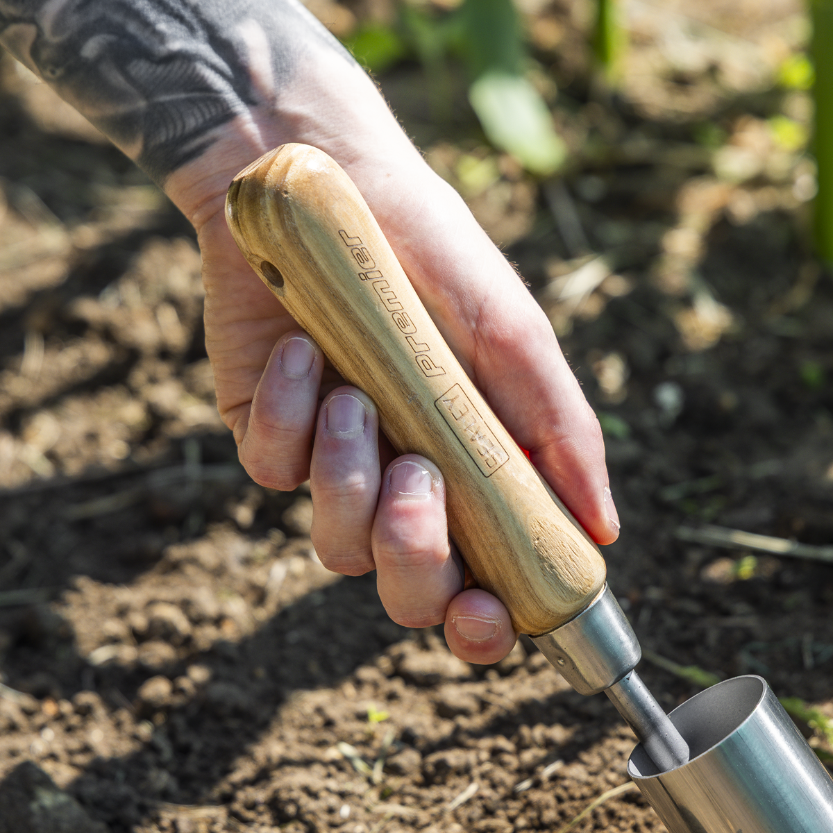 Premier GTWH008 Premier Planter with Ash Handle & Stainless Steel Head