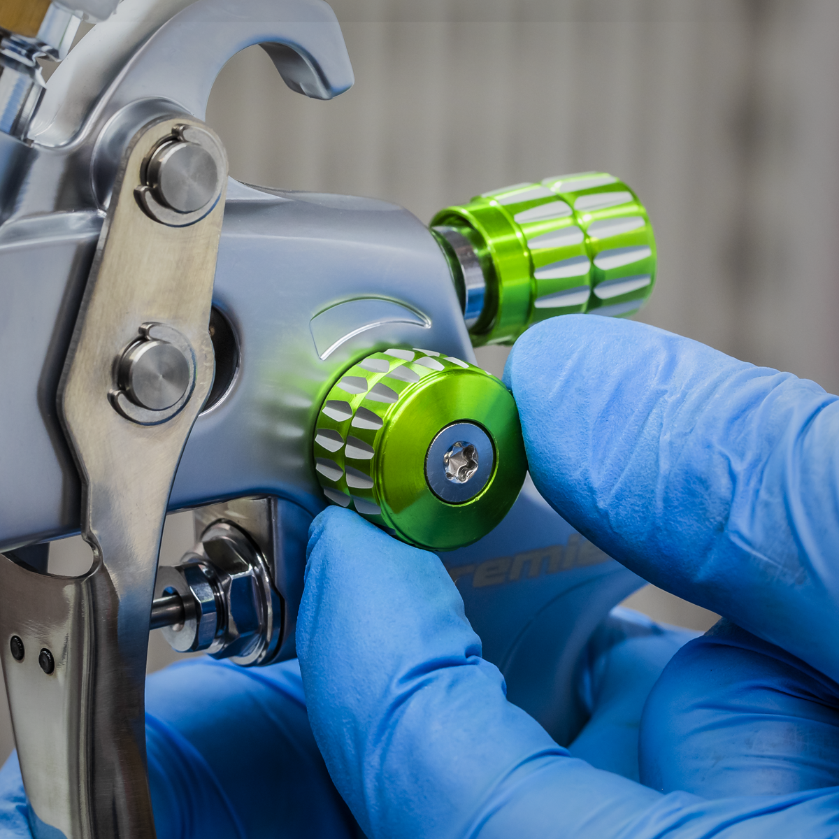 Premier LVLP01 Premier Professional LVLP Gravity Feed Spray Gun 1.4mm Set-Up