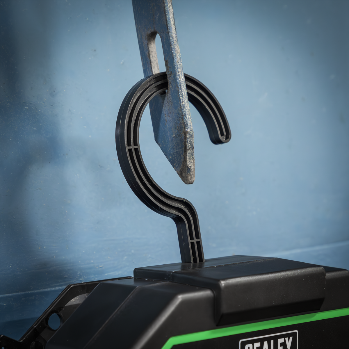 Premier SPBC12 Premier Fully Automatic Battery Charger & Maintainer 12A