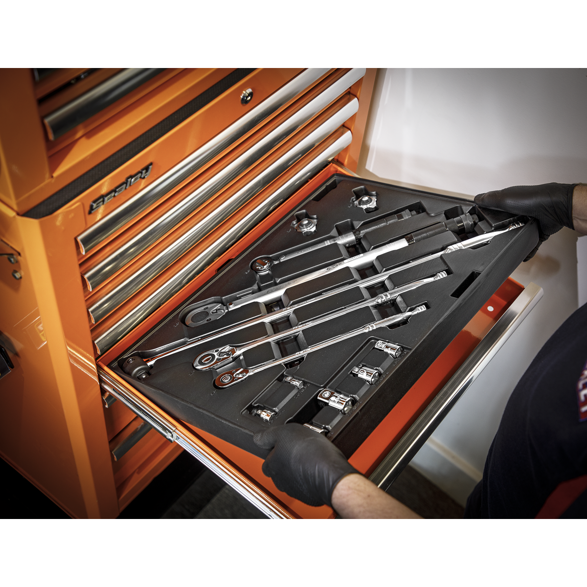 Premier TBT32 Premier Ratchet, Torque Wrench, Breaker Bar & Socket Adaptor Set with Tool Tray 13pc
