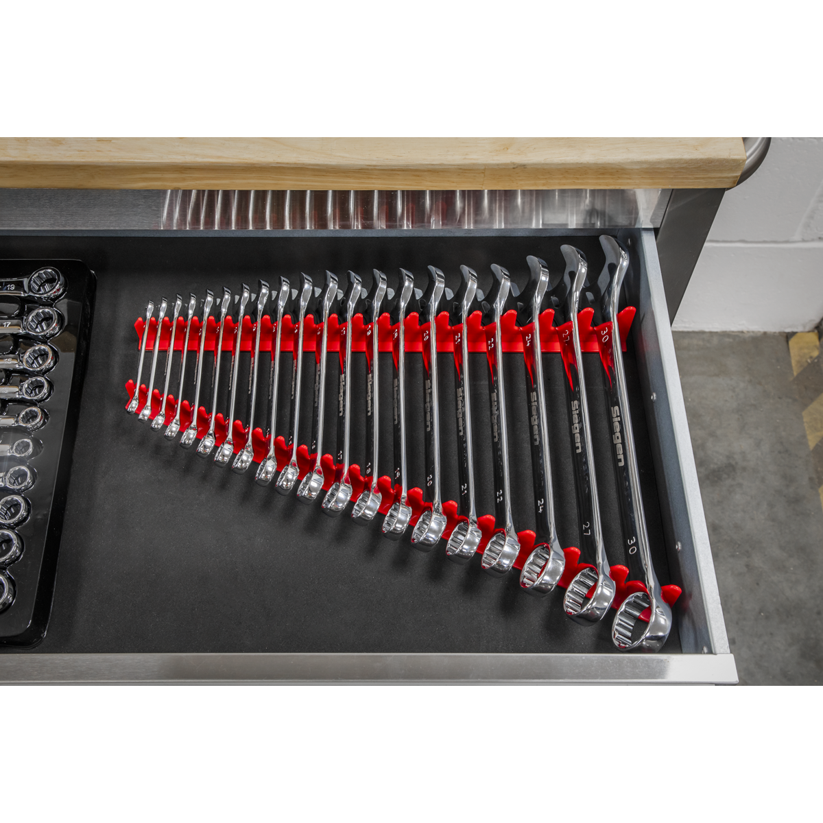 Premier WR02 Premier Magnetic Sharks Teeth Spanner Rack 2pc