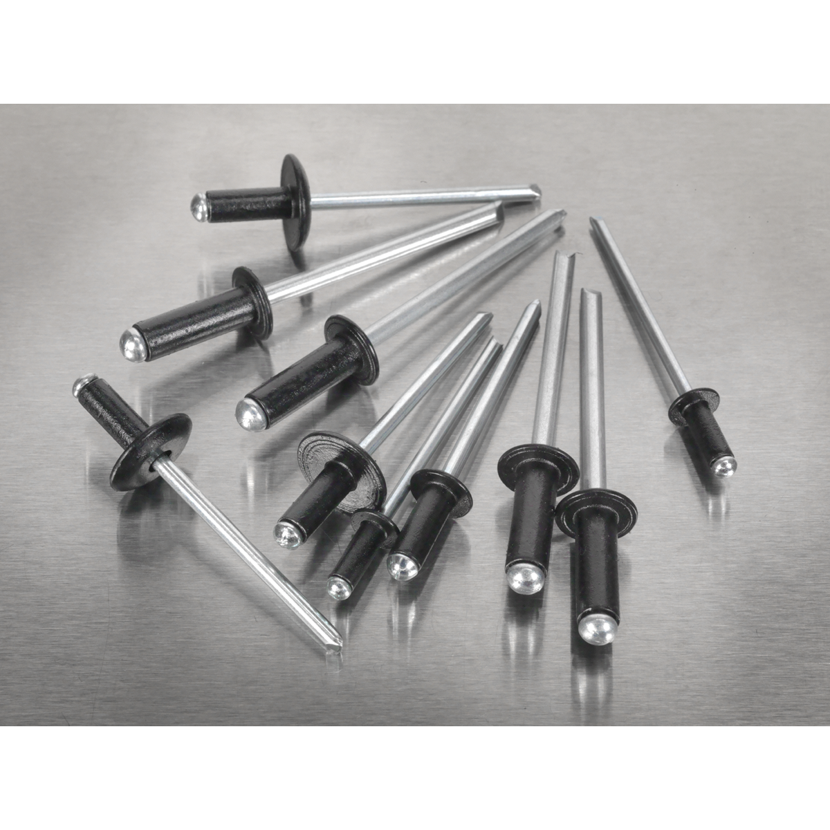 Sealey AB074BR Black Anodised Rivet Assortment 200pc