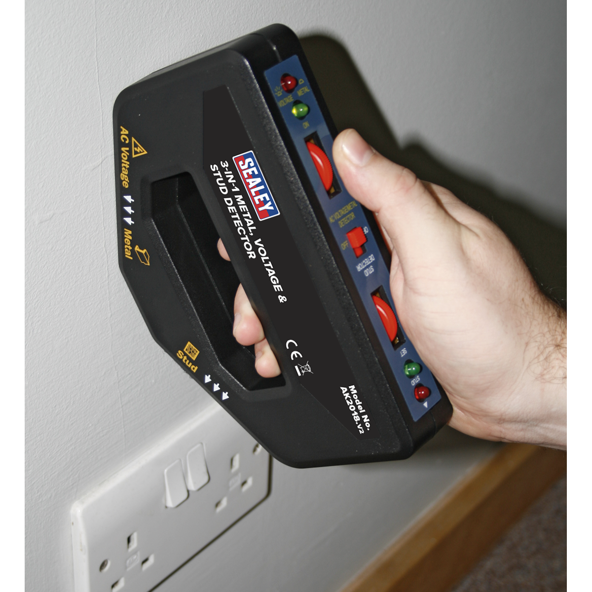 Sealey AK2018 3-in-1 Metal, Voltage & Stud Detector