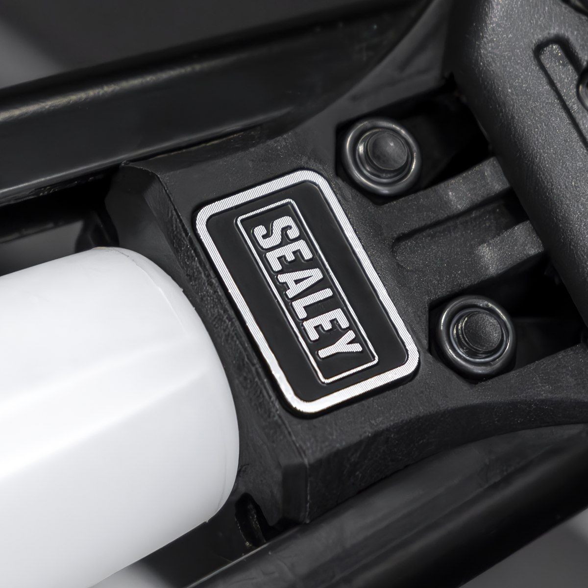 Sealey AK3983 Medium-Arm Riveter with Collection Bowl