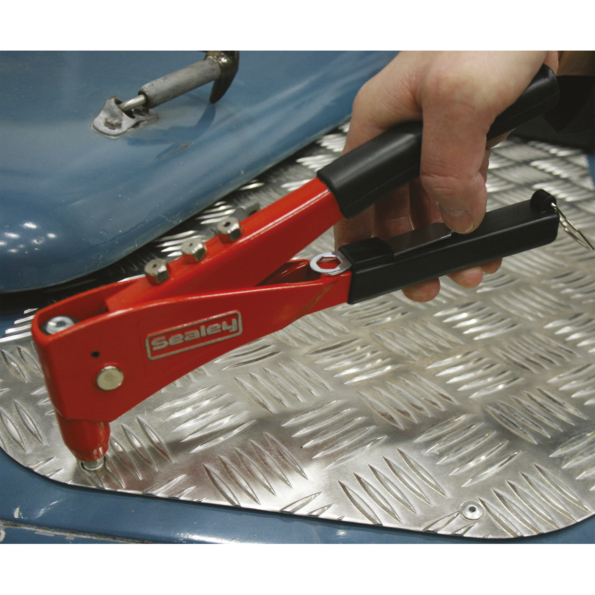 Sealey AK99 Hand Riveter Kit
