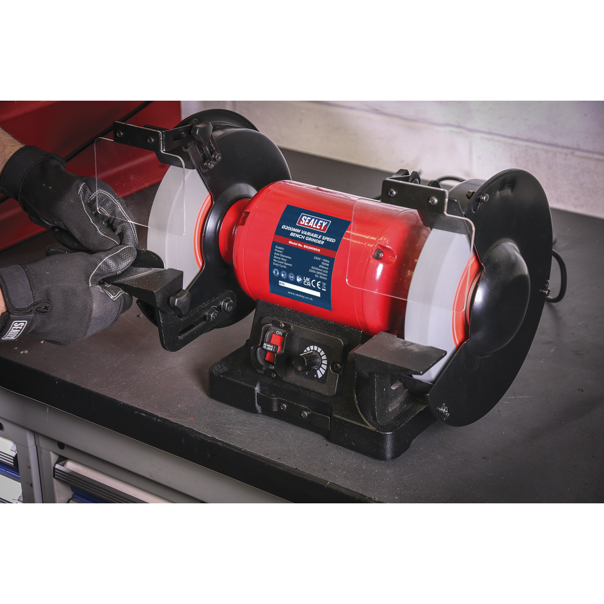 Sealey BG200WVS 200mm Bench Grinder with Variable Speed 550W/230V