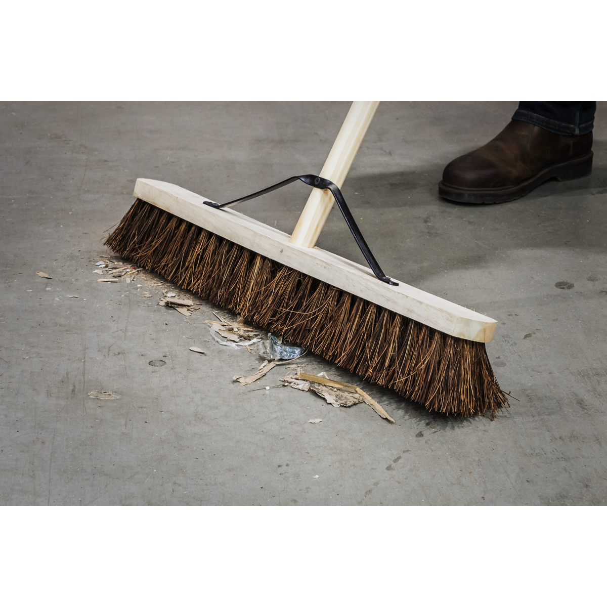 Sealey BM24H Stiff/Hard Bristle Broom 24"(600mm)