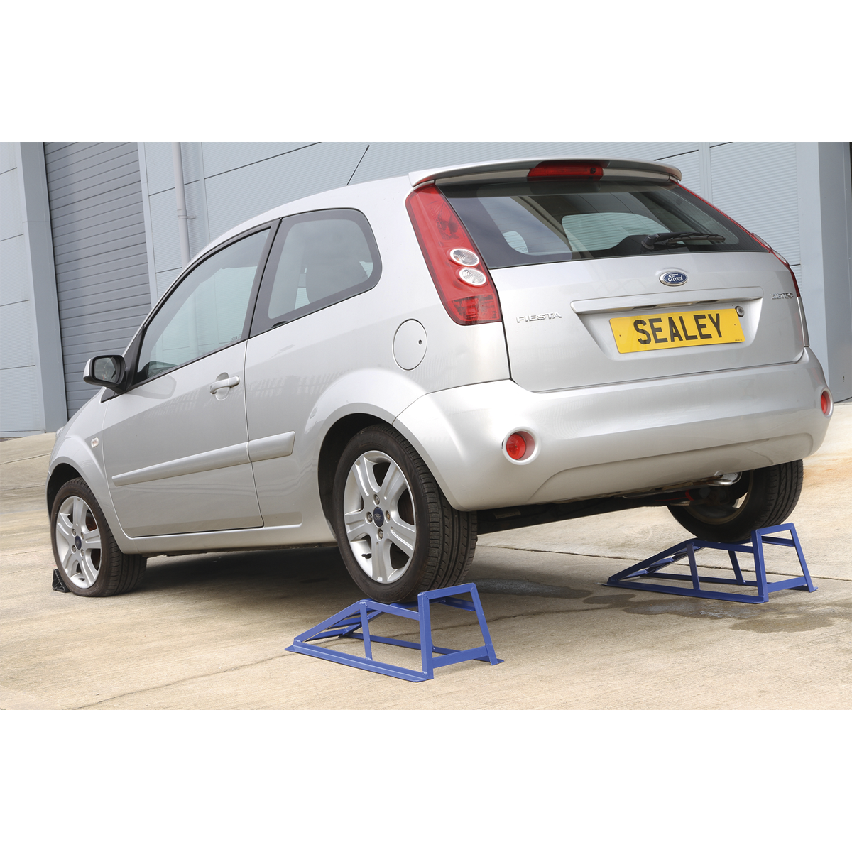 Sealey CAR2000 Car Ramps 1 Tonne Capacity per Ramp 2 Tonne Capacity per Pair