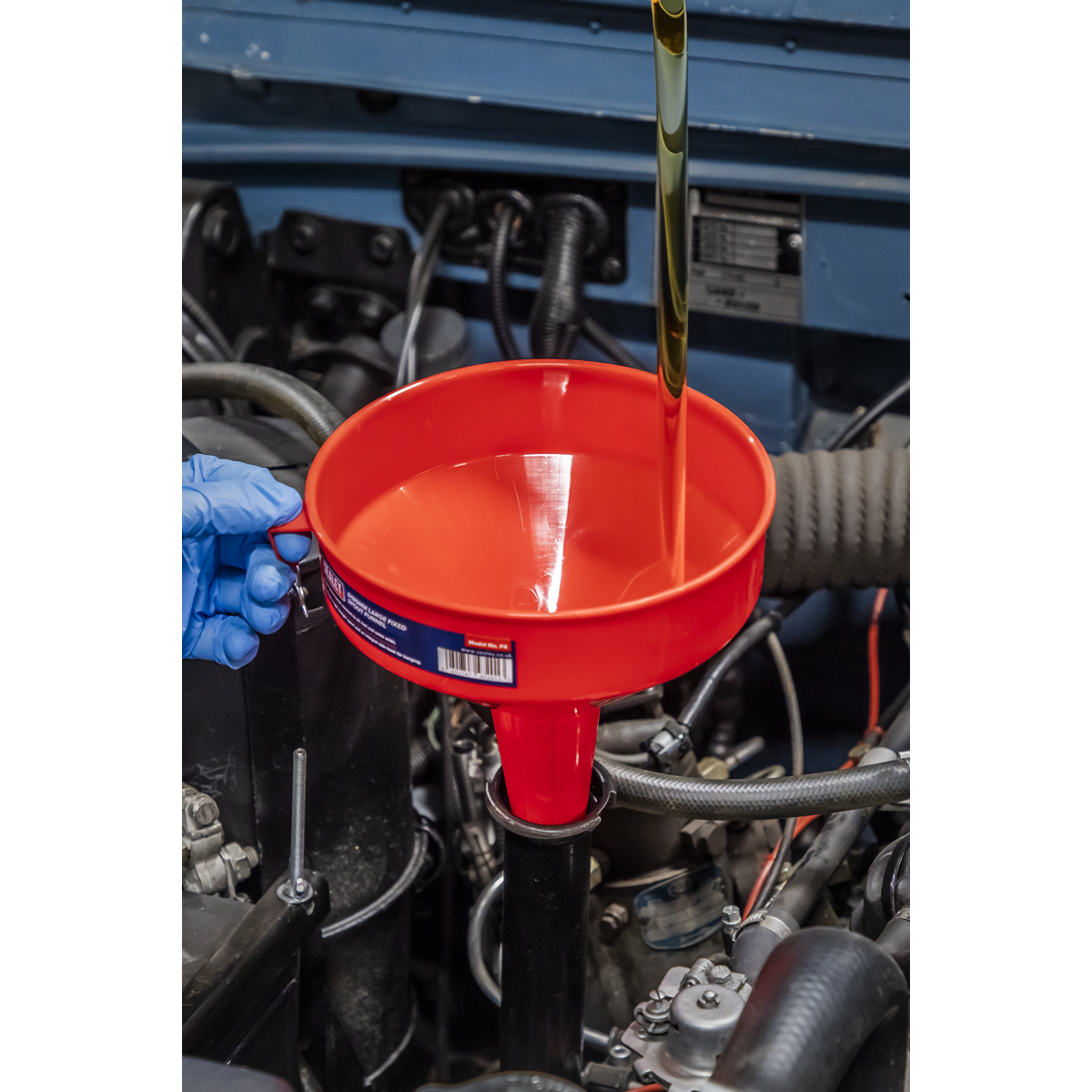 Sealey F4 Fixed Spout Funnel 185mm - Medium