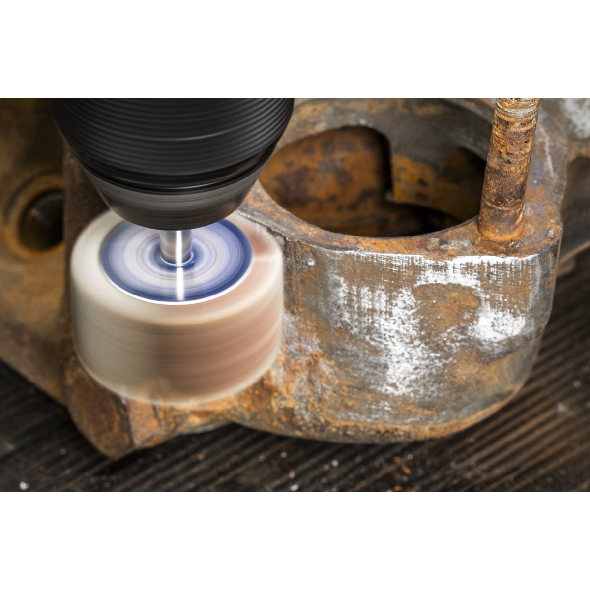 Sealey FW4020ASS 40 x 20mm Abrasive Flap Wheel with 6mm Shaft Assorted Grit - Pack of 5