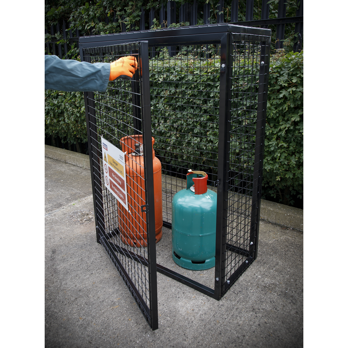 Sealey GCSC247 Gas Cylinder Safety Cage - 2 x 47kg