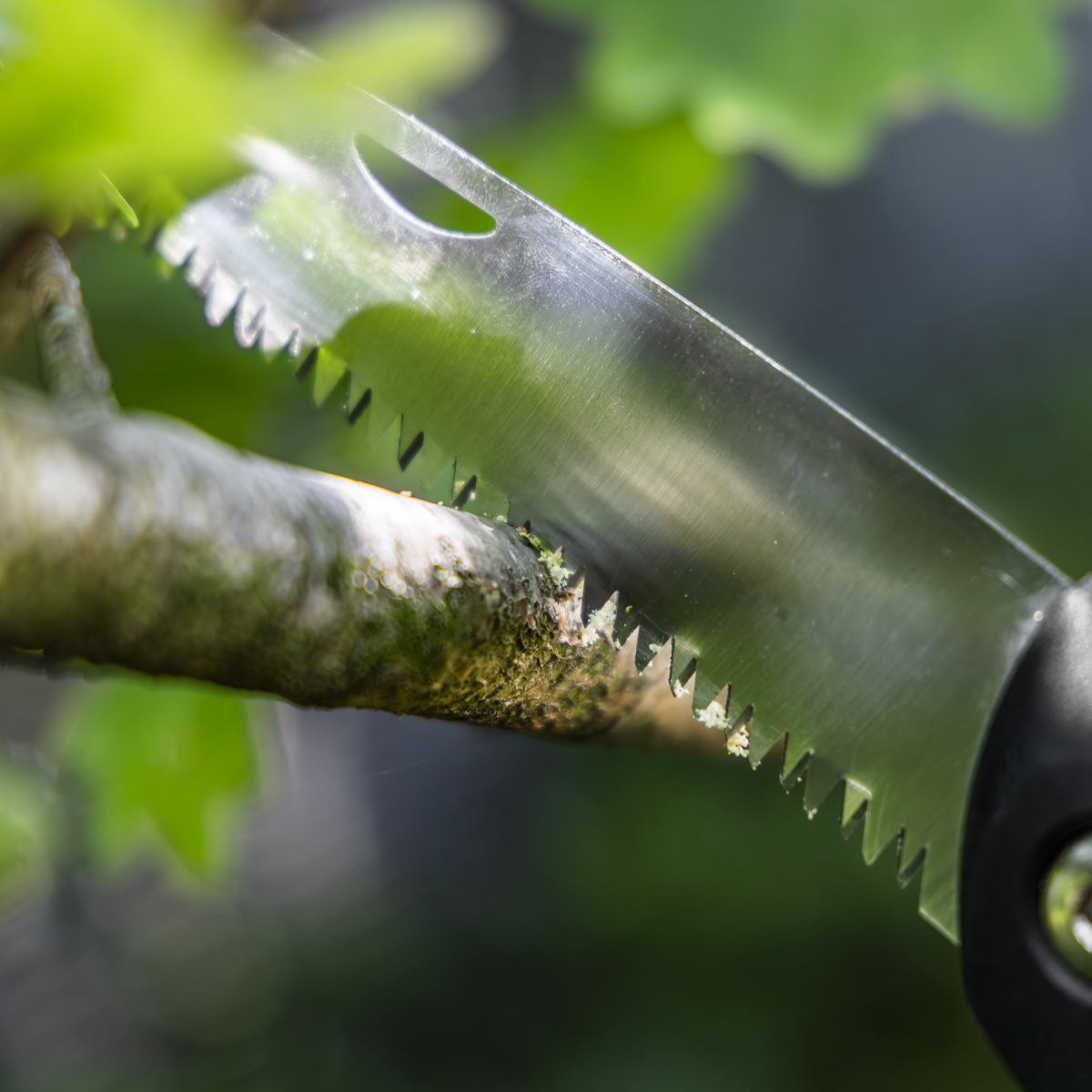 Sealey GTSG006 Folding Pruning Saw with Soft Grip Handle, 2 Cutting Positions & Carbon Steel Blade, 233mm