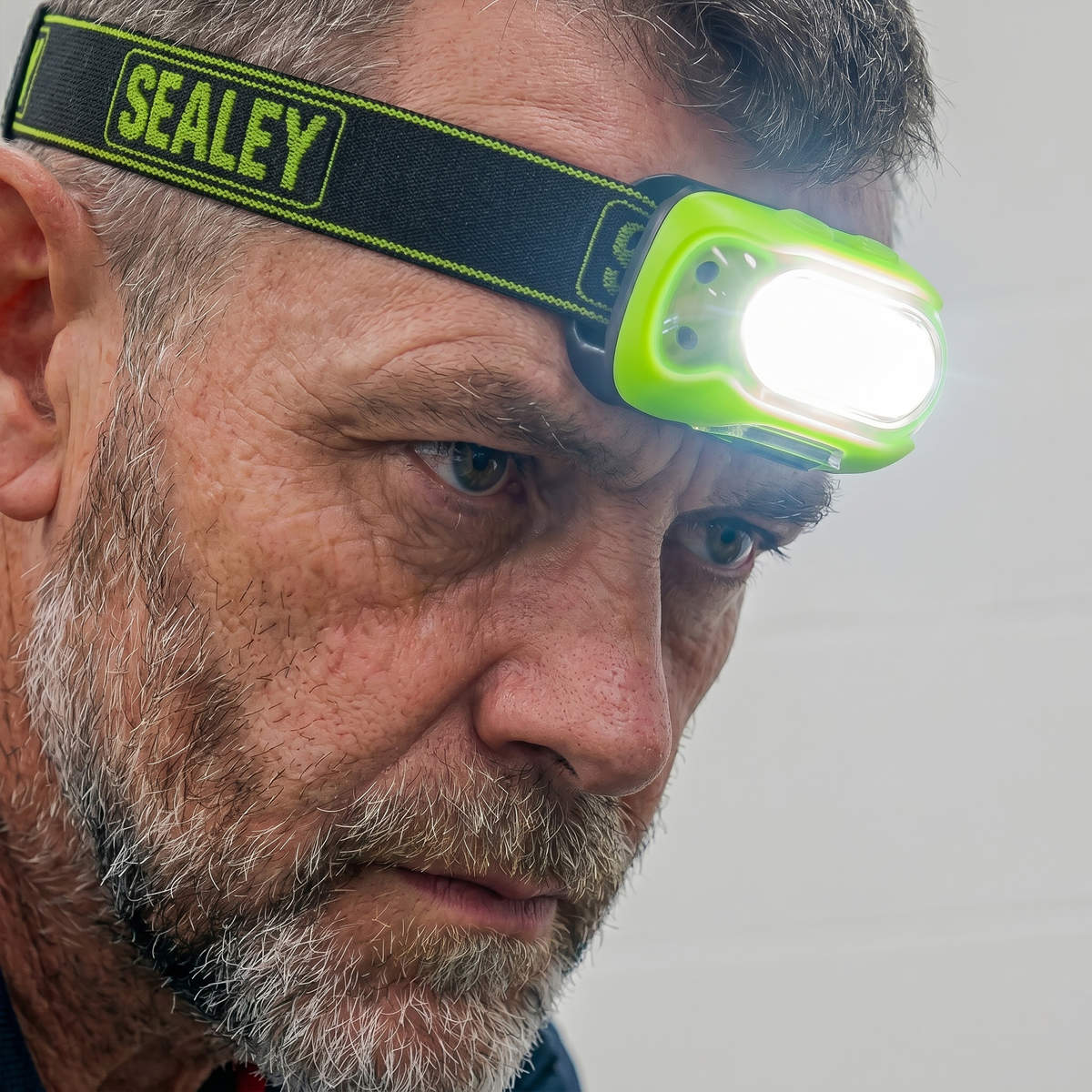 Sealey HT08RG Rechargeable Head Torch with Auto-Sensor 8W COB LED - Green