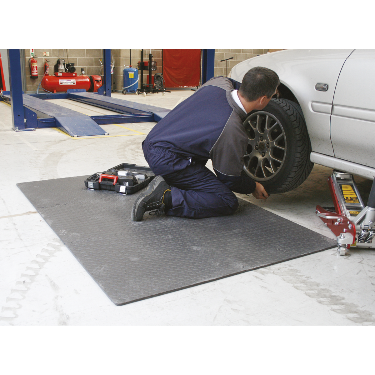 Sealey MIC1218 Interlocking EVA Foam Workshop Mat Set 1200 x 1800mm