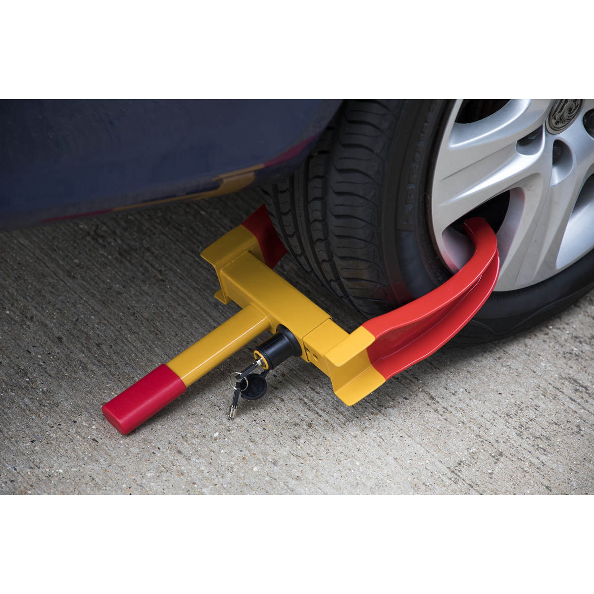 Sealey PB395 Claw Car Wheel Clamp with Lock & Key