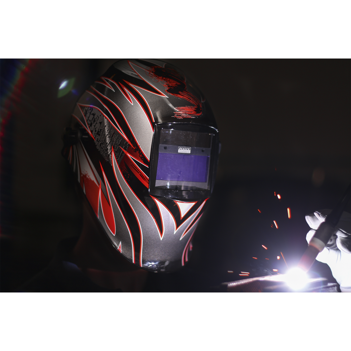 Sealey PWH600 Auto Darkening Welding Helmet Shade 9-13
