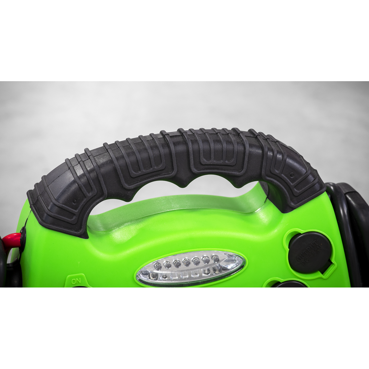 Sealey RS1312HV RoadStart® 12V Emergency Jump Starter 900 Peak Amps - Hi-Vis Green
