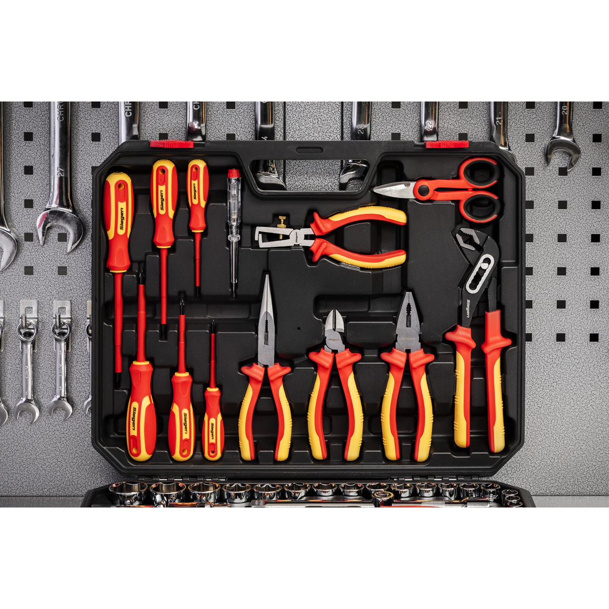 Siegen S01217 Siegen Electrician's Tool Kit 90pc