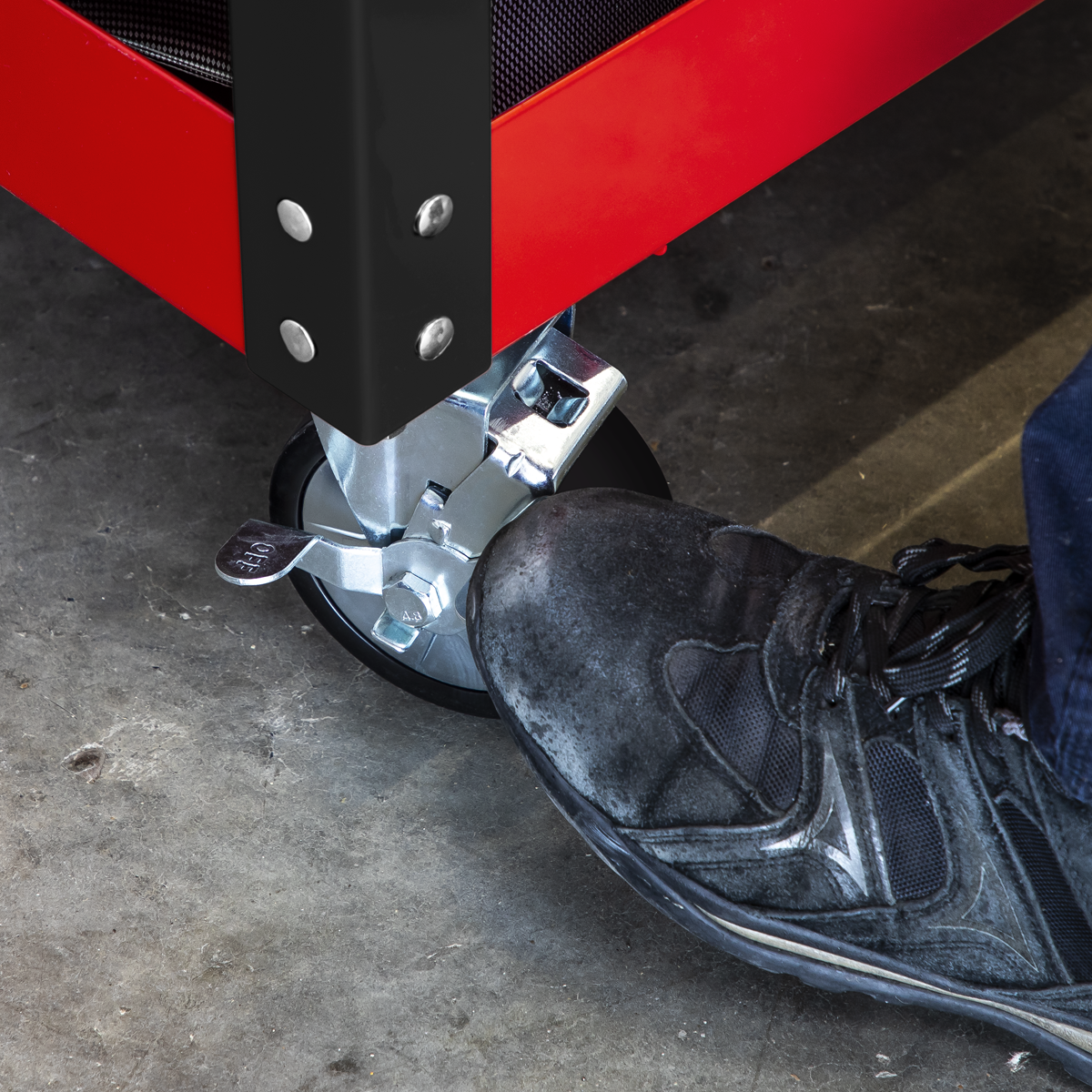 Superline Pro AP890M Superline PRO® Heavy-Duty Mobile Tool & Parts Trolley with 5 Drawers & Lockable Top