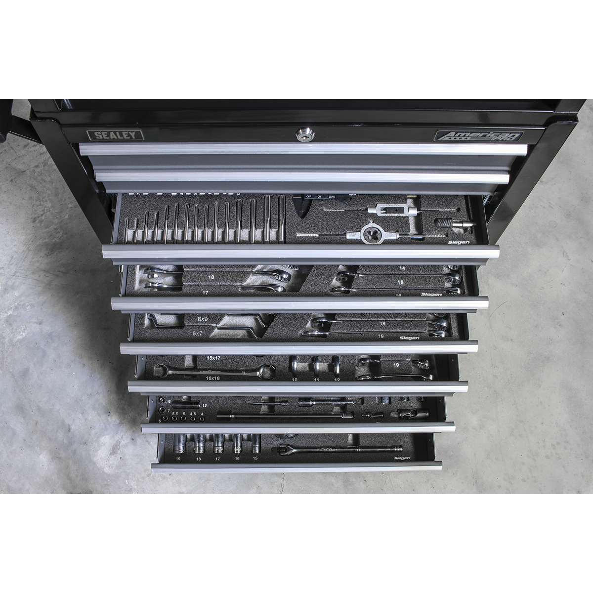 American Pro AP3508TB American PRO® Rollcab 8 Drawer - Black/Grey