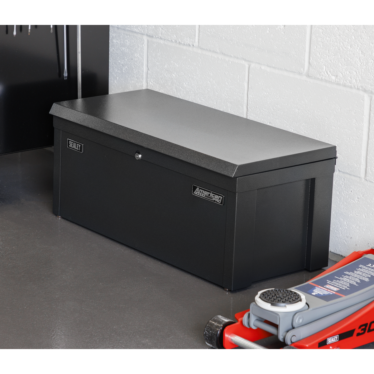 American Pro SB765 American PRO® Steel Storage Chest 765 x 350 x 320mm