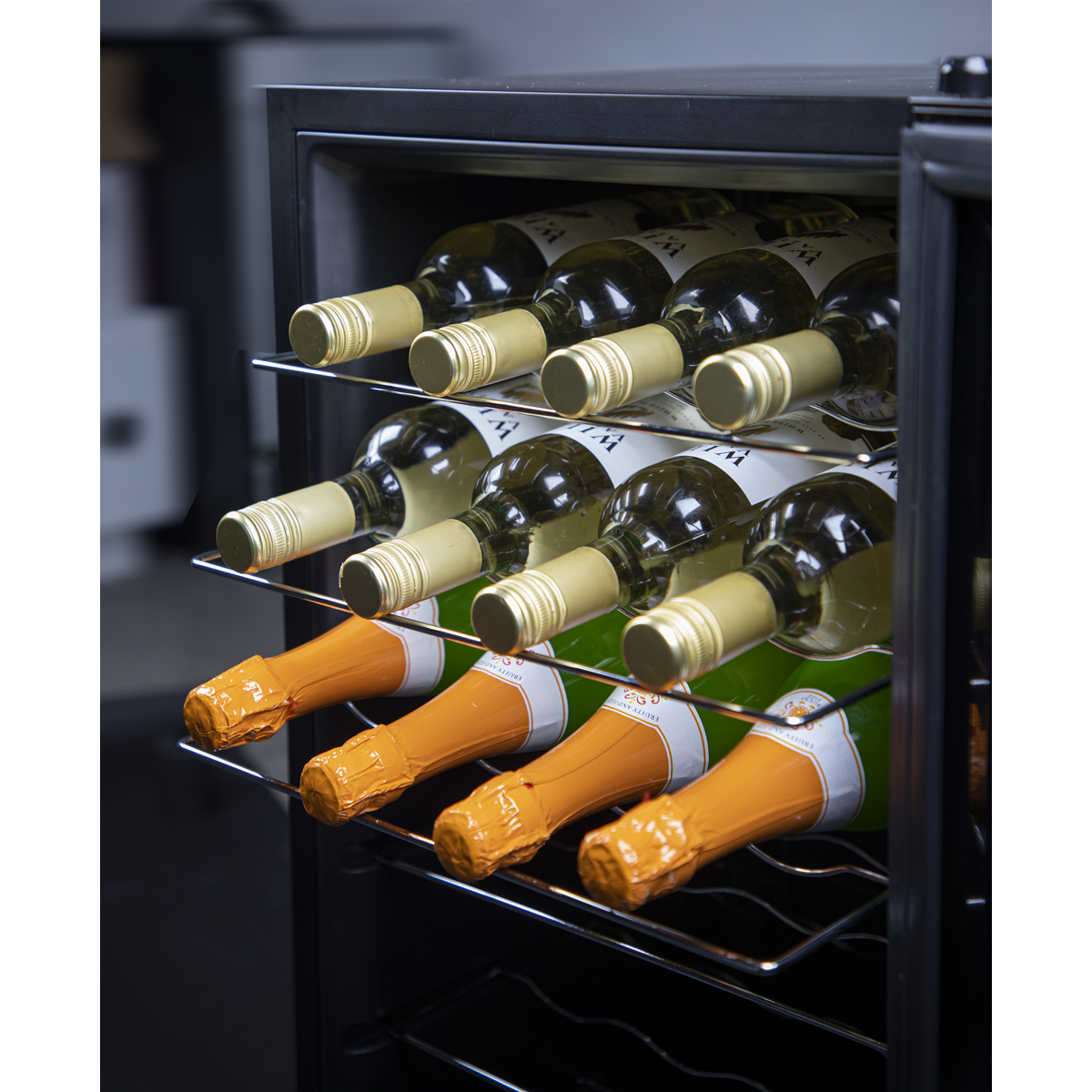 Baridi DH10 Baridi 28 Bottle Wine Fridge with Digital Touch Screen Controls & LED Light - Black