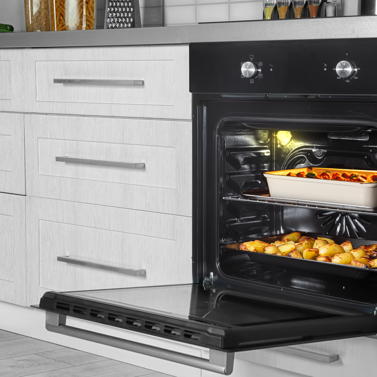 Baridi DH124 Baridi Integrated Fan-Assisted Electric Oven 60cm 55L Capacity - Black