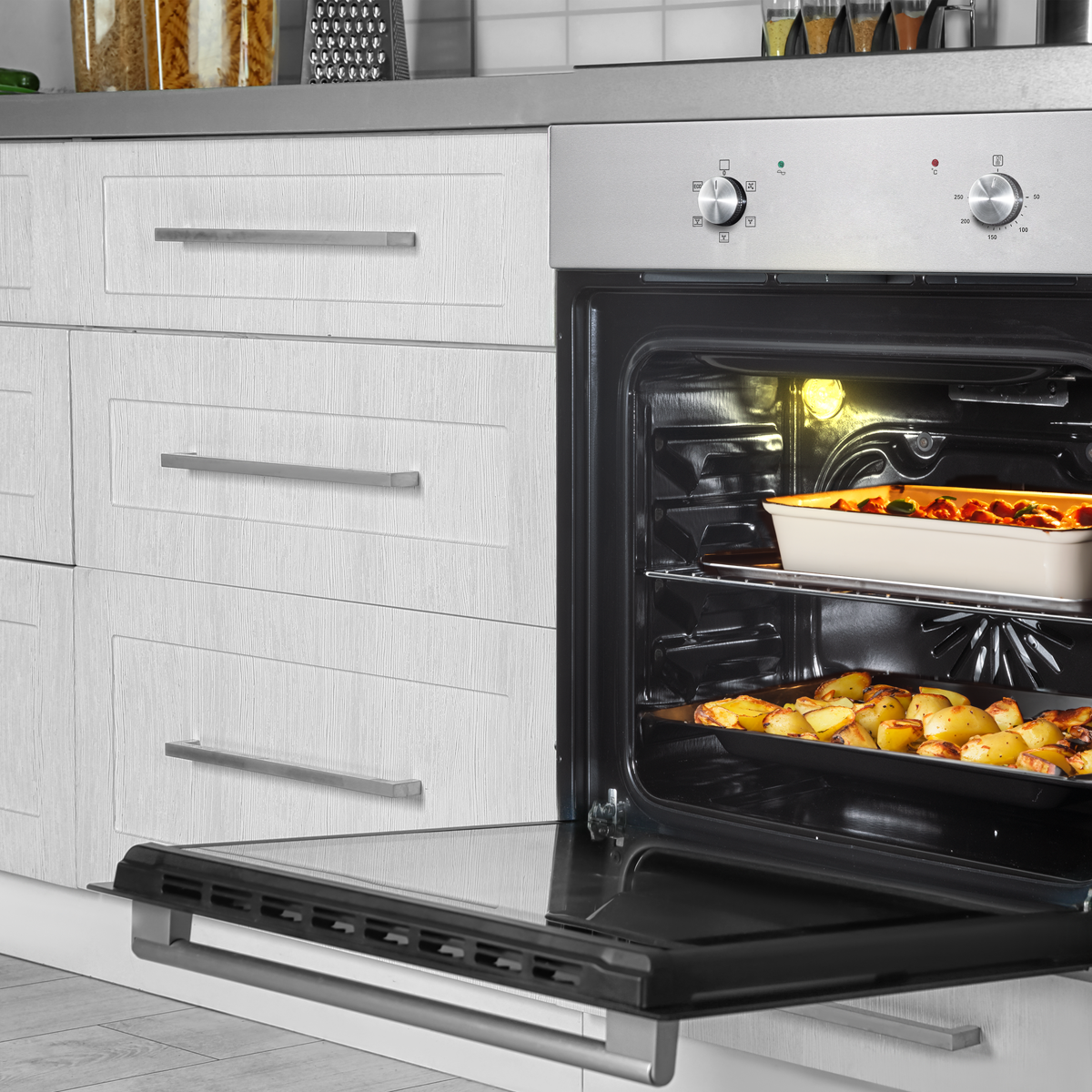 Baridi DH125 Baridi Integrated Fan-Assisted Electric Oven 60cm 55L Capacity - Black/Stainless Steel