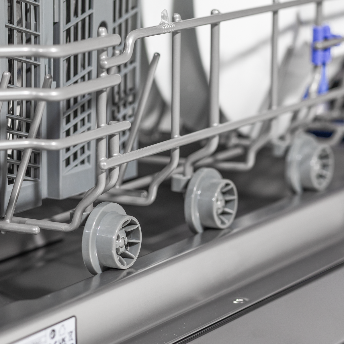 Baridi DH166 Baridi Slimline Freestanding Dishwasher 45cm Wide 10 Place Settings - Silver