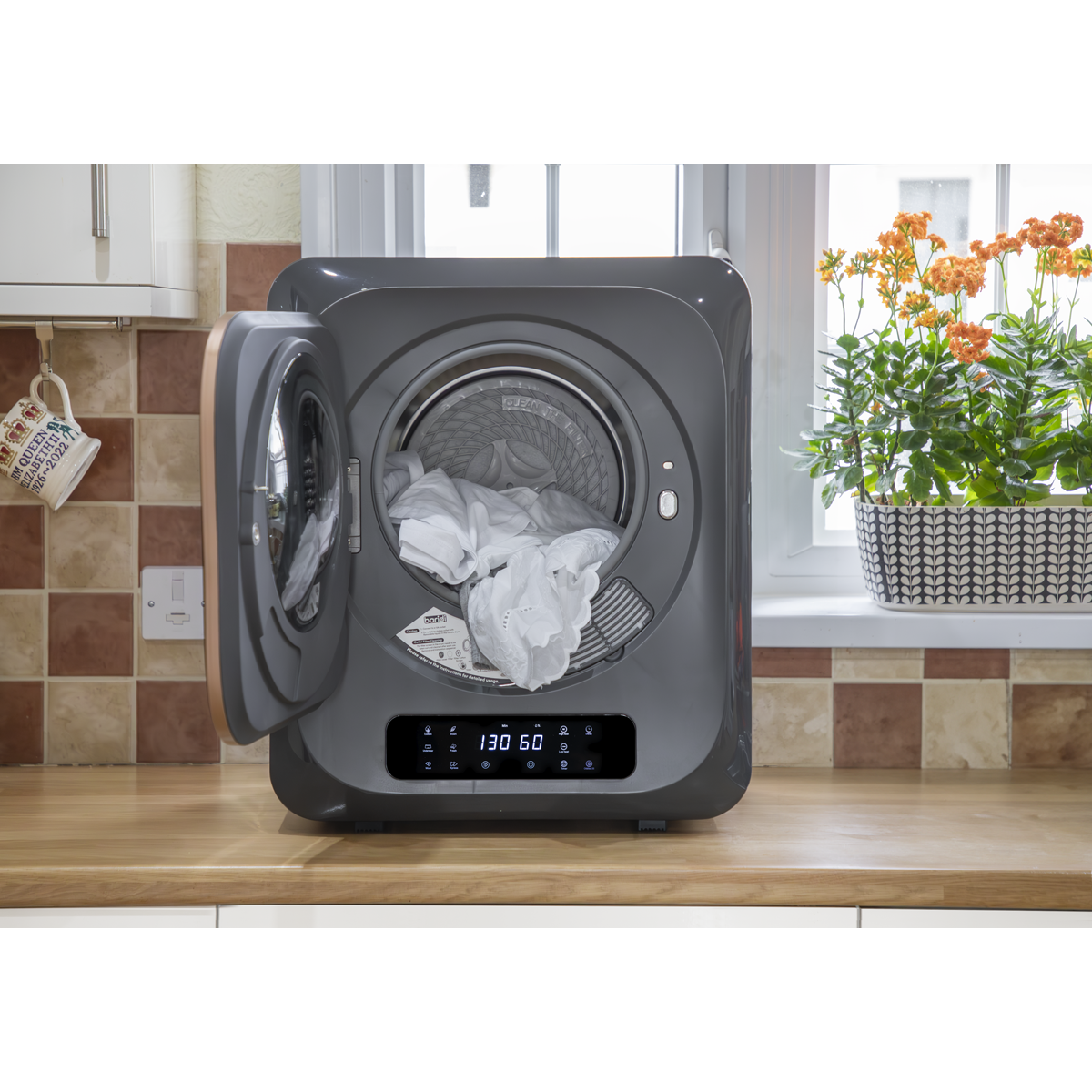 Baridi DH229 Baridi Tabletop Tumble Dryer with Digital Controls 2.5kg Capacity - Black
