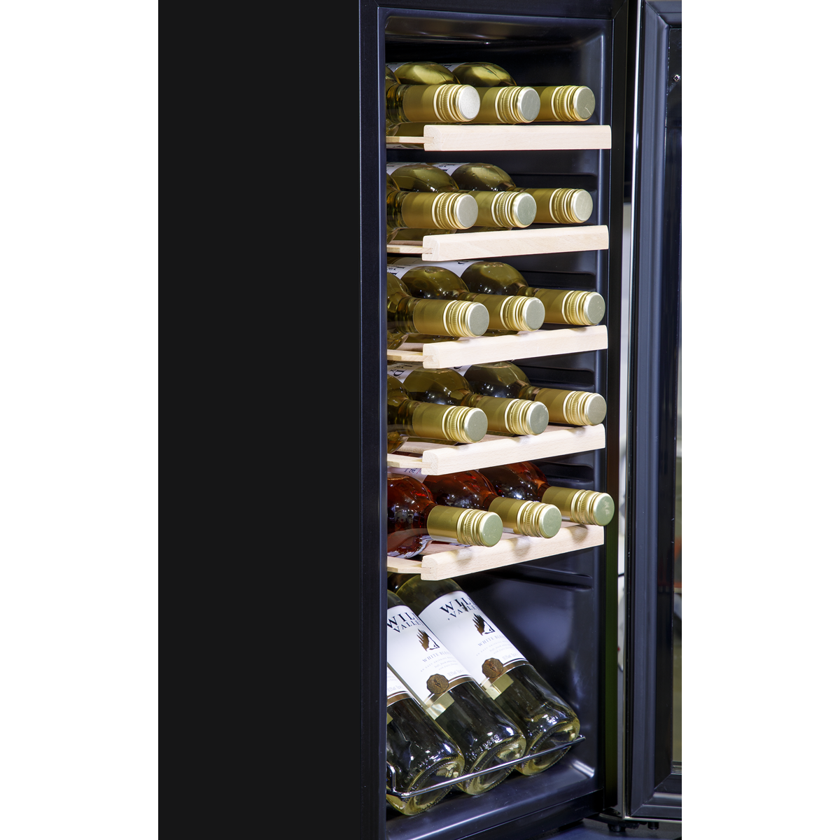 Baridi DH29 Baridi 18 Bottle Wine Fridge with Digital Touch Screen Controls & LED Light - Stainless Steel
