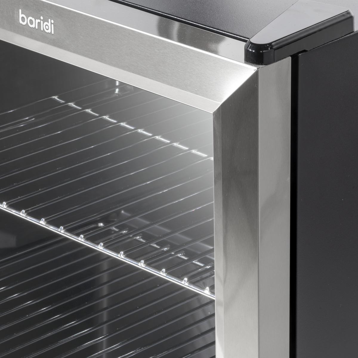Baridi DH31 Baridi Undercounter Drinks, Beer & Wine Fridge with Wire Shelves, Internal Light & Security Lock 85L - Stainless Steel