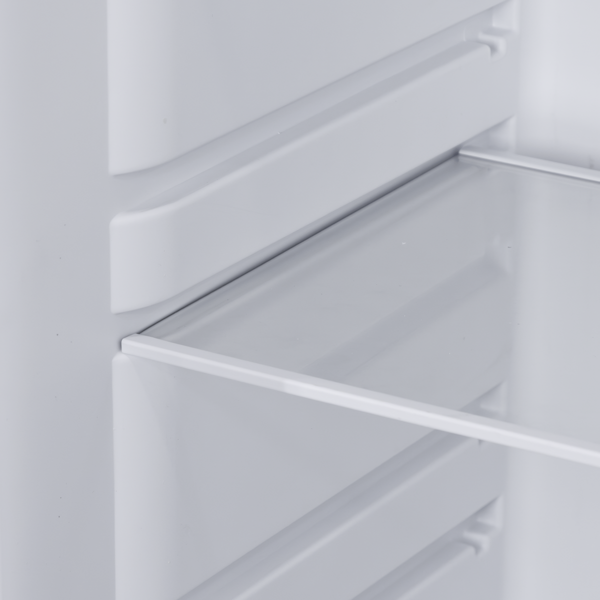 Baridi DH322 Baridi Freestanding Larder Fridge 241L – White