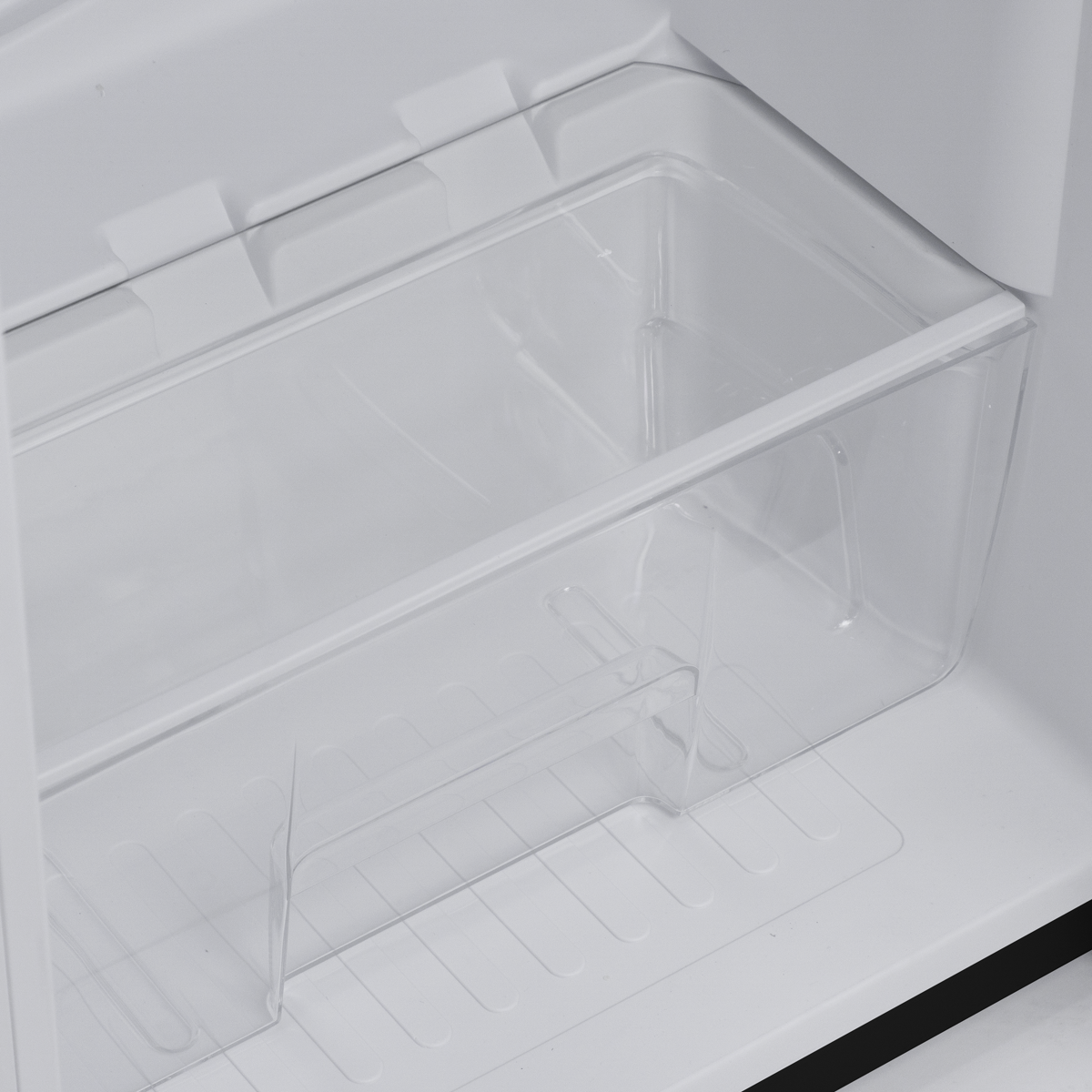 Baridi DH323 Baridi Freestanding Larder Fridge 241L – Black