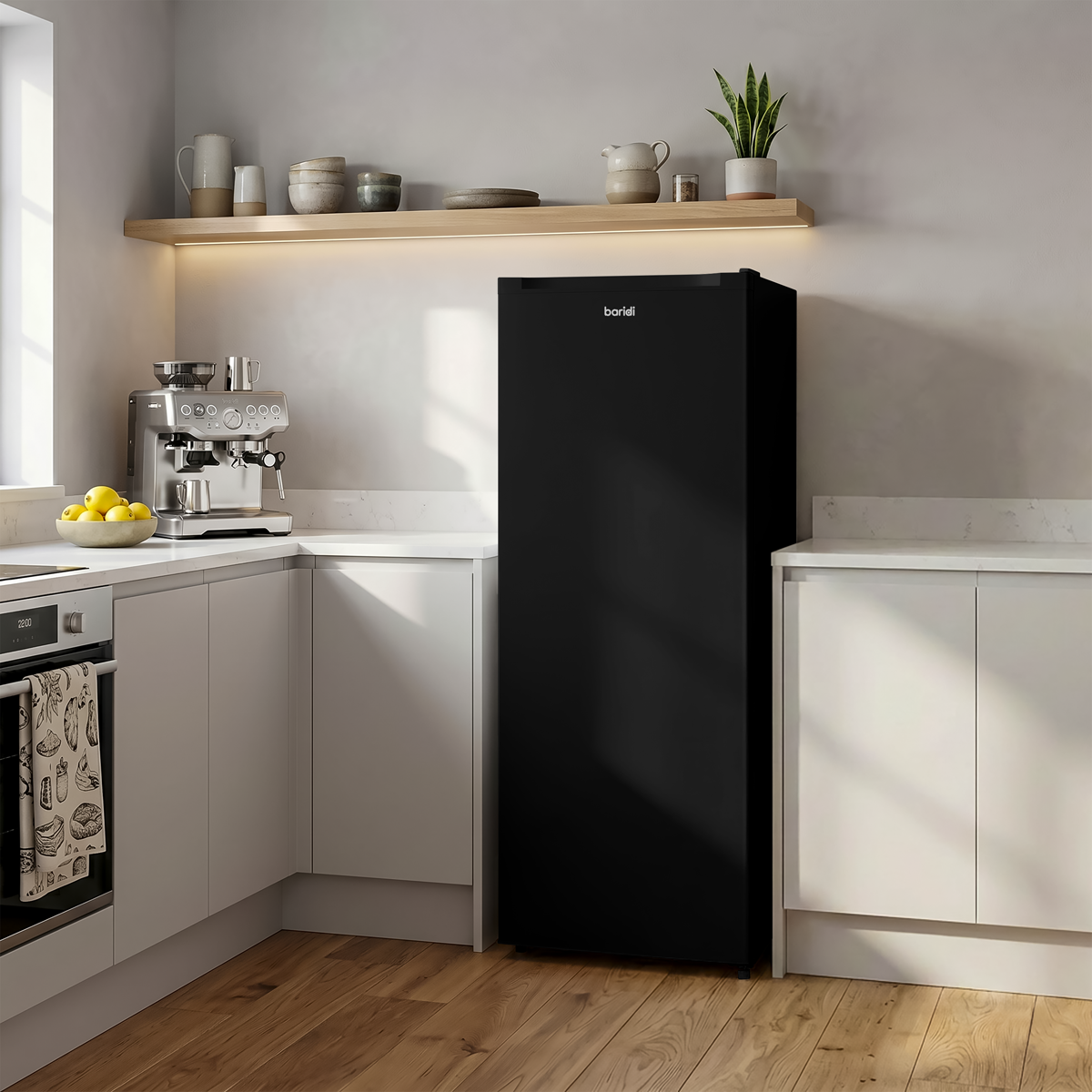 Baridi DH323 Baridi Freestanding Larder Fridge 241L – Black