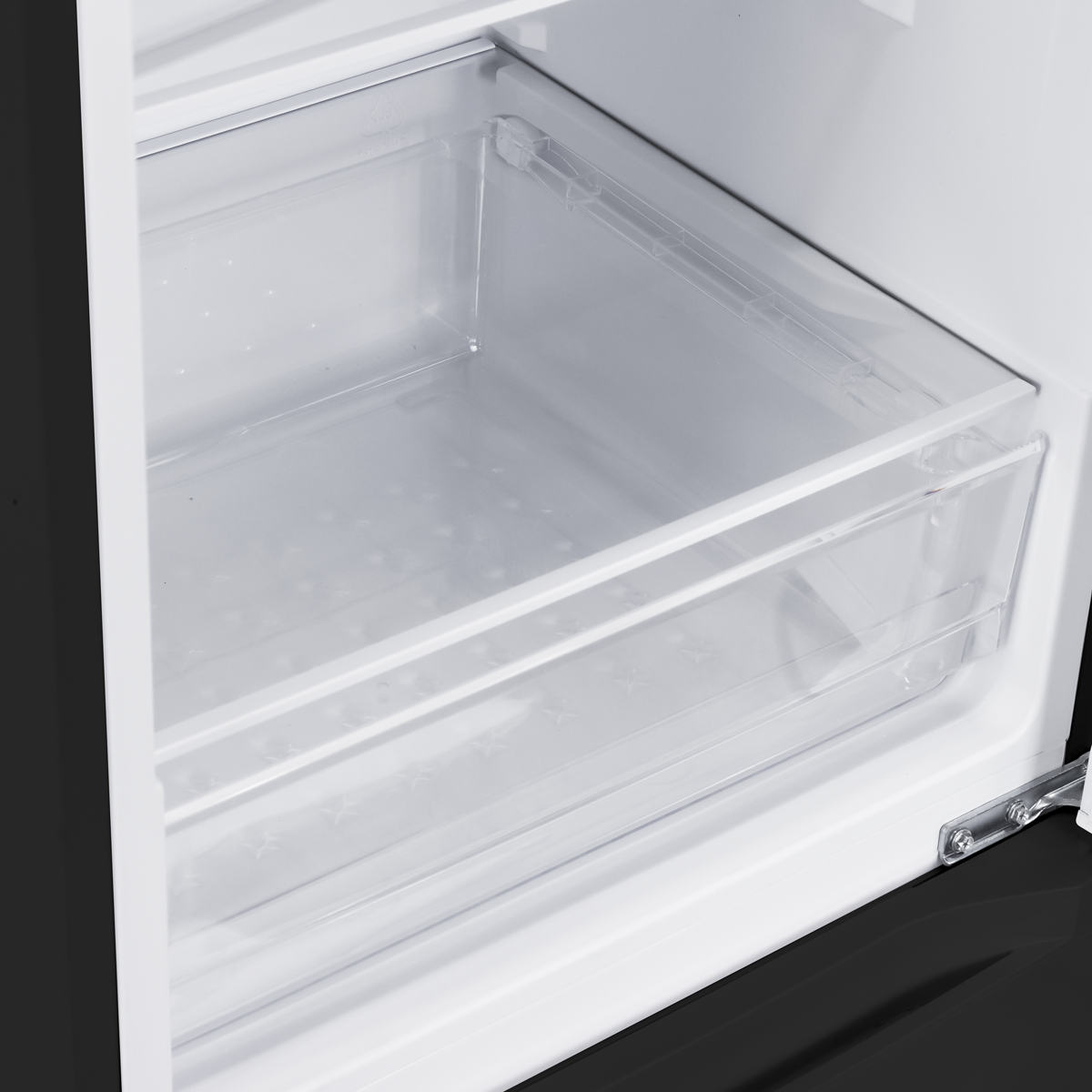 Baridi DH329 Baridi 50/50 Smart Frost Fridge Freezer 254L Capacity – Black