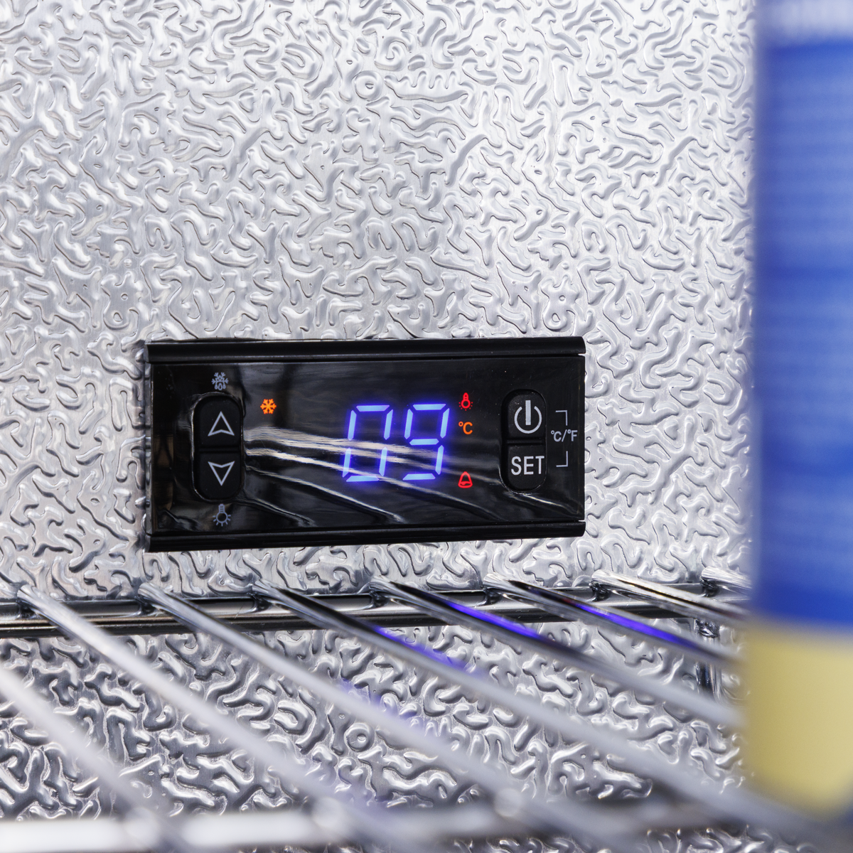 Baridi DH439 Baridi Outdoor Drinks/Beverage/Bar Fridge with Triple Glazed Door & Security Lock 150L - Stainless Steel