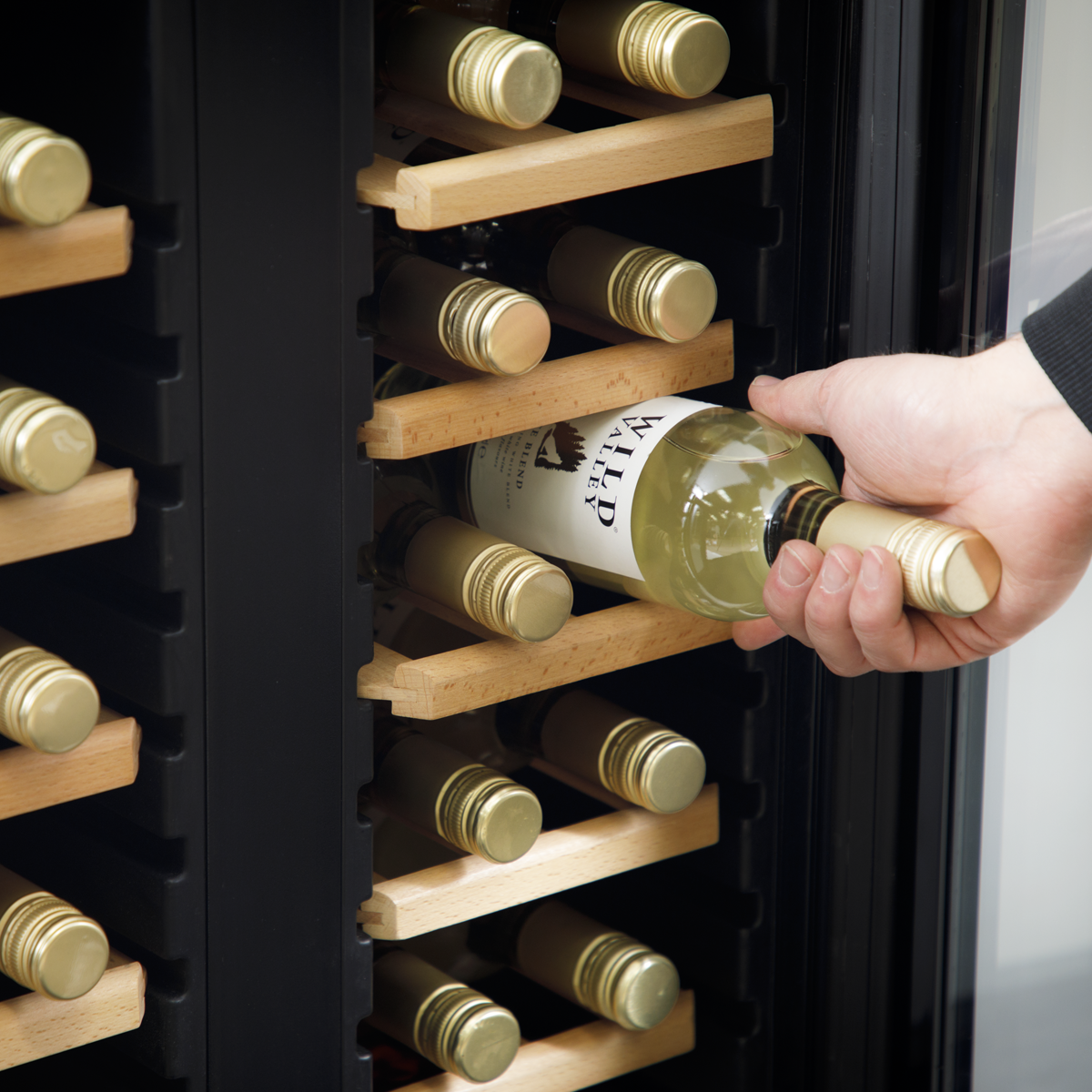 Baridi DH97 Baridi 24 Bottle Dual Zone Wine Fridge with Digital Touchscreen Controls, Beech Wood Shelves & LED Light - Black