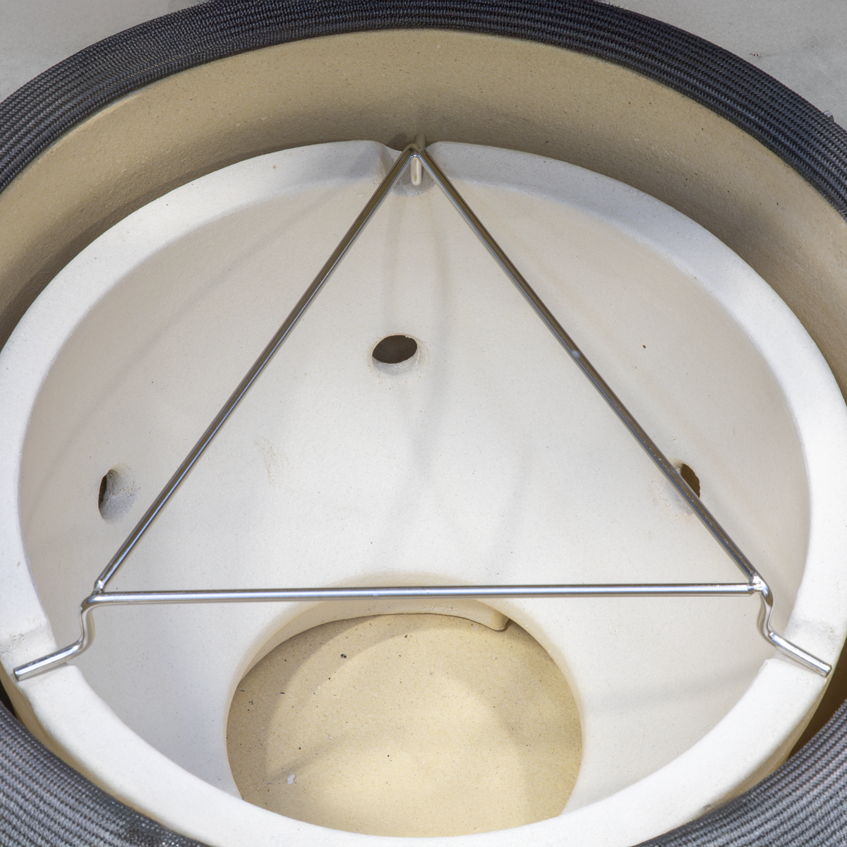 Dellonda DG187 Dellonda Heat Deflector Support for Kamado BBQs