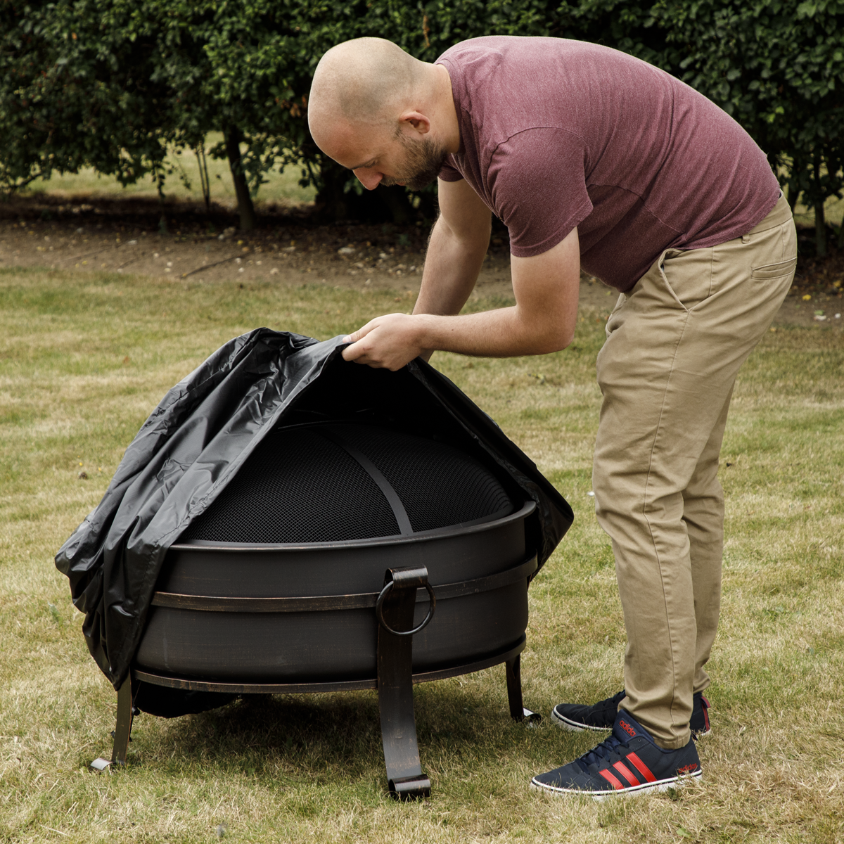 Dellonda DG237 Dellonda Deluxe 2-in-1 Outdoor Fire Pit/Coffee Table with Drawstring Cover 93cm Antique Bronze Effect
