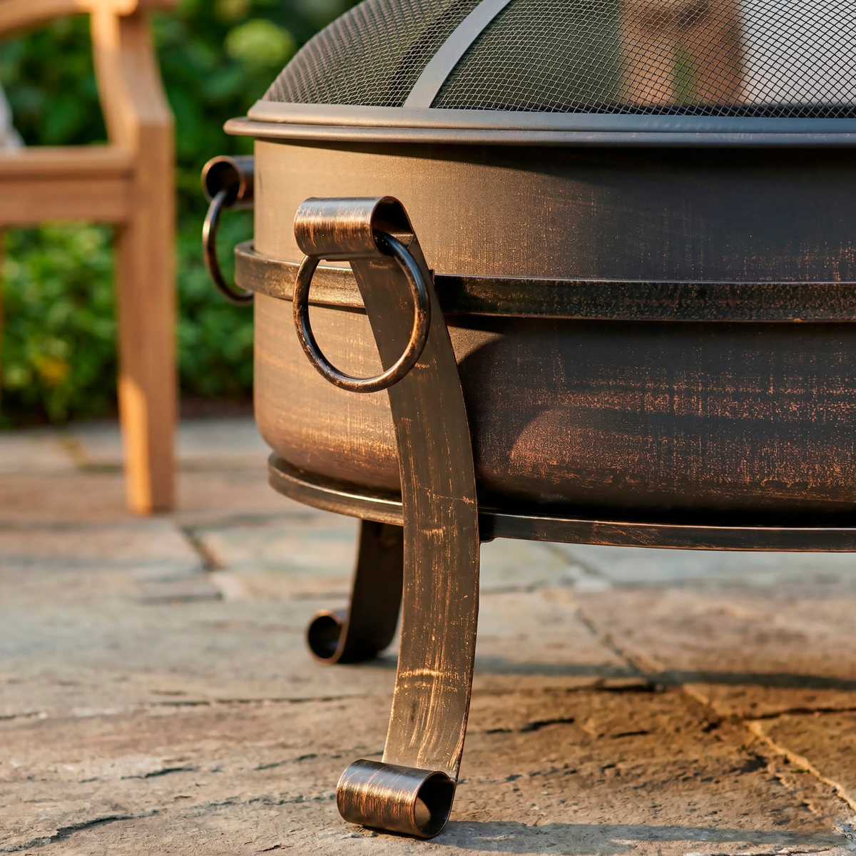 Dellonda DG237 Dellonda Deluxe 2-in-1 Outdoor Fire Pit/Coffee Table with Drawstring Cover 93cm Antique Bronze Effect