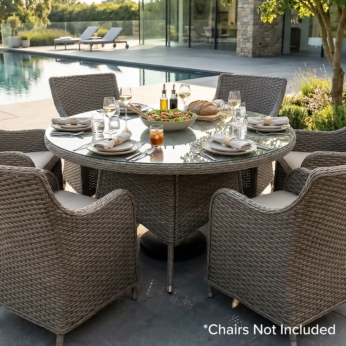 Dellonda DG67 Dellonda Chester Rattan Wicker Round Outdoor Dining Table with Tempered Glass Top