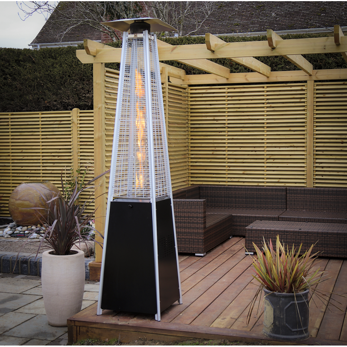 Dellonda DG98 Dellonda Pyramid Gas Outdoor Garden Patio Heater 13kW Commercial & Home Use