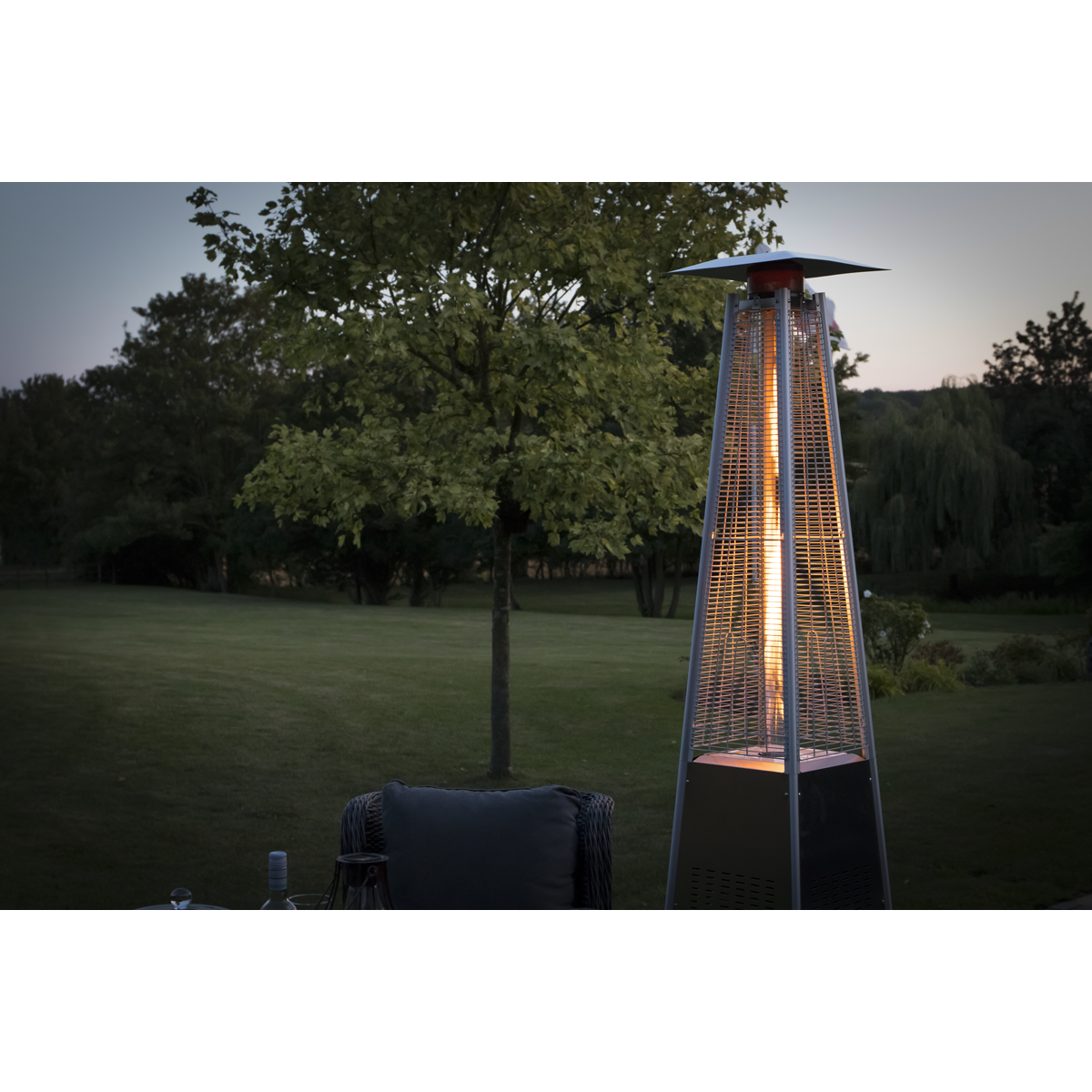 Dellonda DG99 Dellonda 13kW Pyramid Gas Patio Heater 13kW Commercial/Garden Use - Stainless Steel
