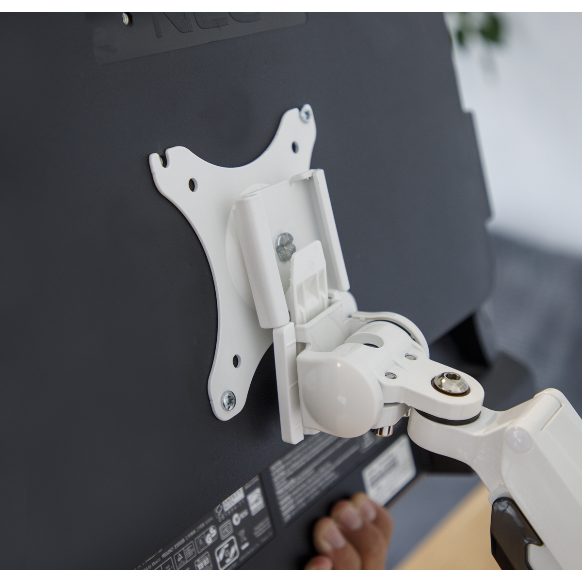 Dellonda DH26 Dellonda Adjustable Single Monitor Arm with 360° Rotation - White