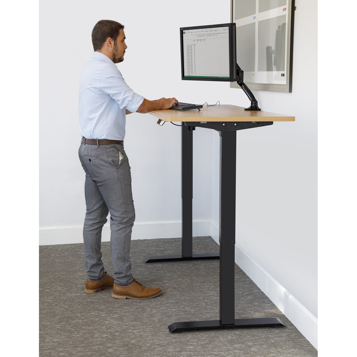 Dellonda DH41 Dellonda Oak Electric Adjustable-Height Standing Desk with Memory, Quiet & Fast 1400 x 700mm