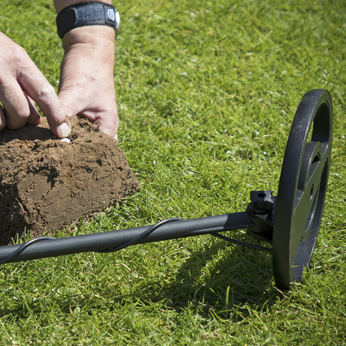 Dellonda DL6 Dellonda Lightweight Metal Detector with High Accuracy Pinpoint Function
